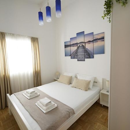 Apartments Loncar-Near Zrce Beach Novalja Exterior foto
